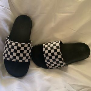 VANS checkerboard slipons Mens 7